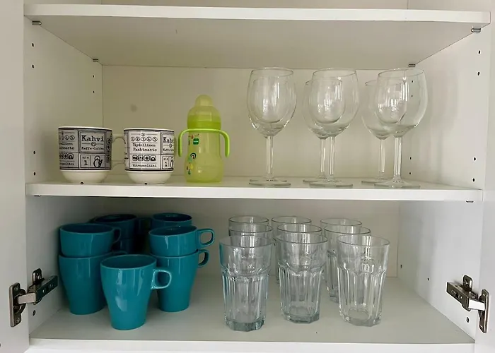 Saunallinen Kolmio Kahdella Autopaikalla Jyväskylä